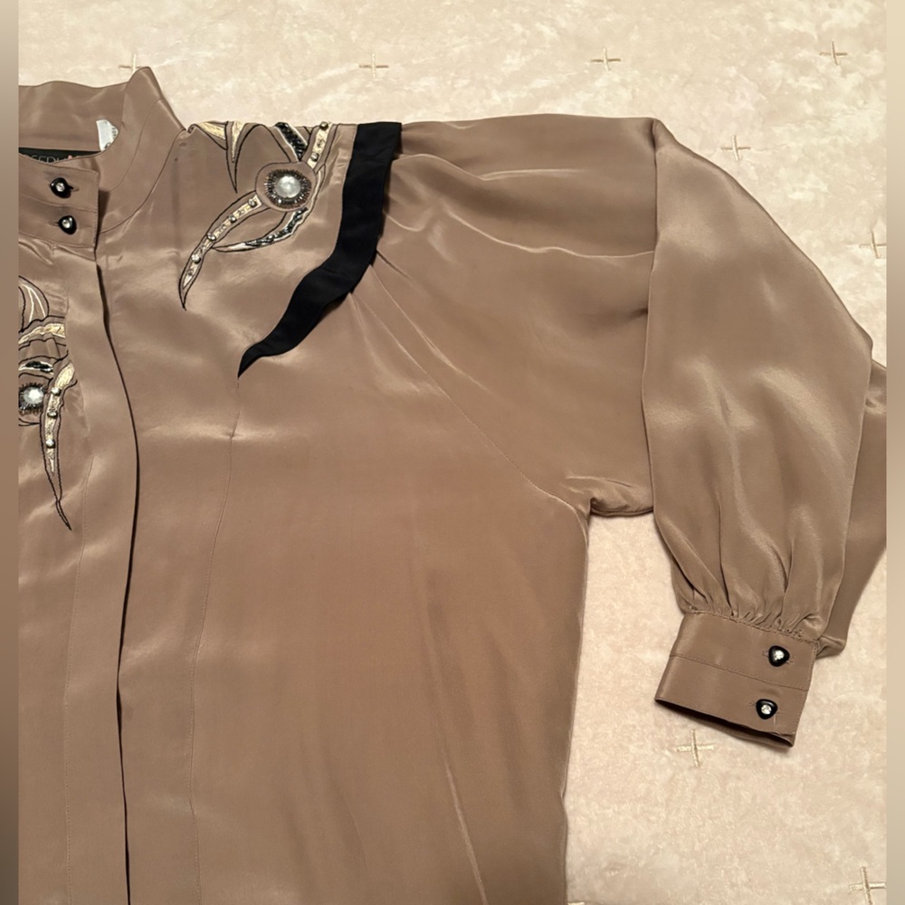 Vintage Joseph Ho 100% Silk Blouse Embellished Western Boho Top Women’s Size 10 - Picture 9 of 15
